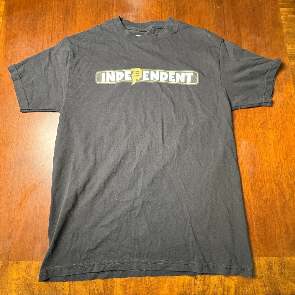 Primitive Independent Skateboarding Logo Black T-Shirt Size Medium